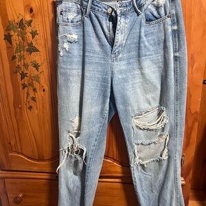 Judy Blue Light Blue Distressed Boyfriend Jeans